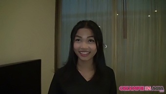 A Stunning Thai Teenage Girl Gets A Creampie