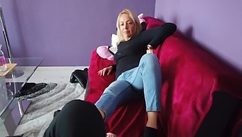 A Blonde Woman'S Introduction To Foot Worship